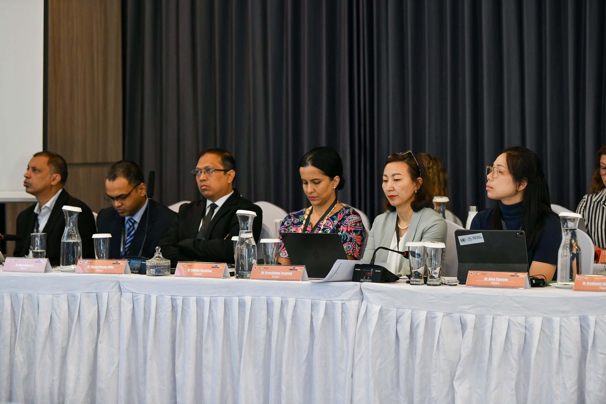 NEF_4270 JEE Experts Dili